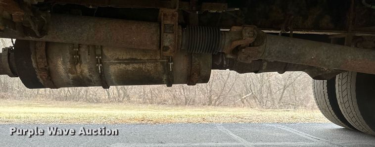 image for item DV0744 2010 Ford  F750 Super Duty XL utility / service truck