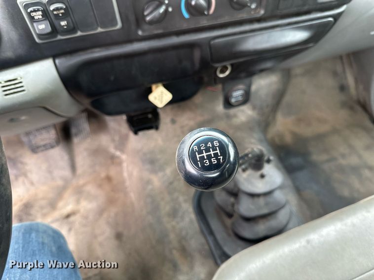 image for item DV0744 2010 Ford  F750 Super Duty XL utility / service truck