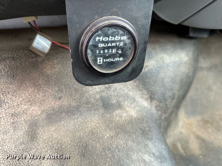 image for item DV0744 2010 Ford  F750 Super Duty XL utility / service truck