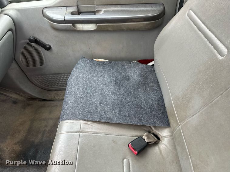 image for item DV0744 2010 Ford  F750 Super Duty XL utility / service truck