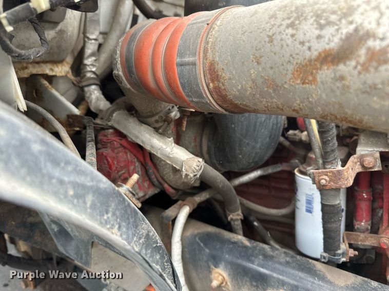 image for item DV0744 2010 Ford  F750 Super Duty XL utility / service truck