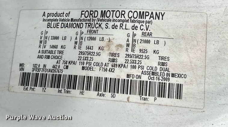 image for item DV0744 2010 Ford  F750 Super Duty XL utility / service truck