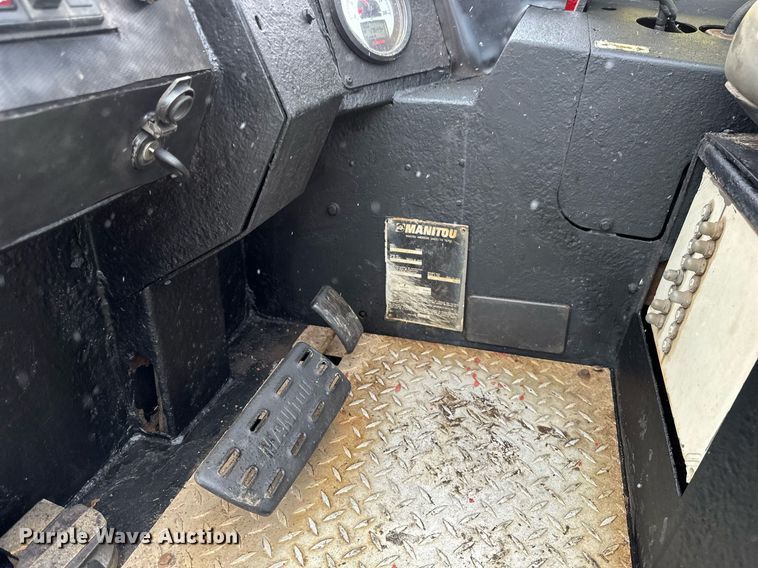 image for item DV0745 2016 Manitou TMT 55 HT 4W forklift