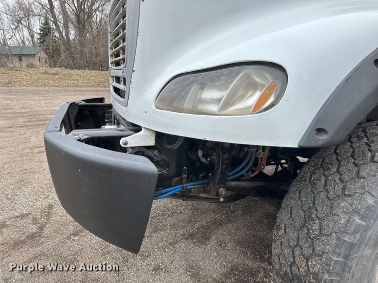 image for item DV0746 2011 Freightliner  Business class M2 hydrovac truck