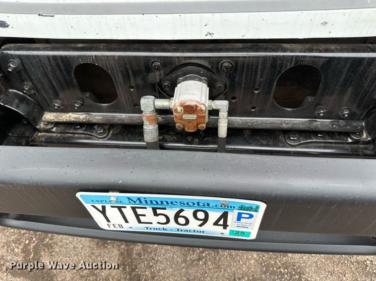 image for item DV0746 2011 Freightliner  Business class M2 hydrovac truck