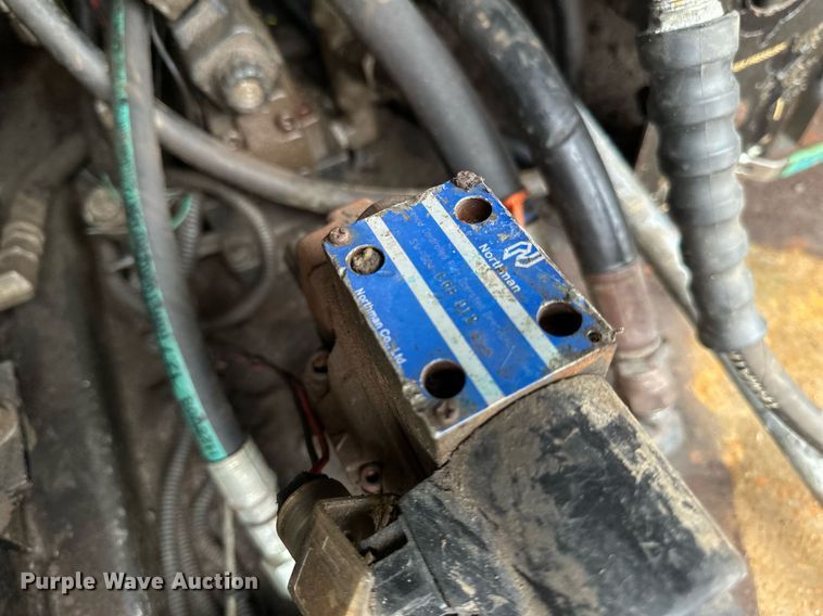 image for item DV0746 2011 Freightliner  Business class M2 hydrovac truck