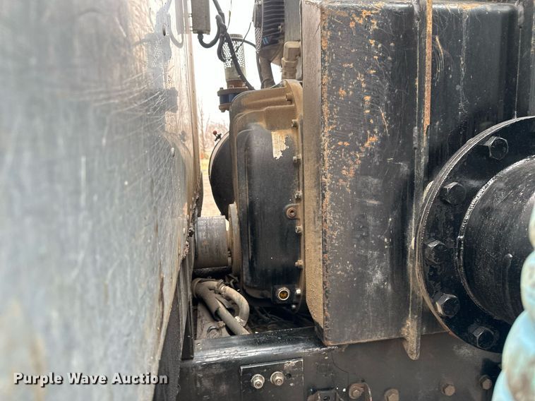 image for item DV0746 2011 Freightliner  Business class M2 hydrovac truck