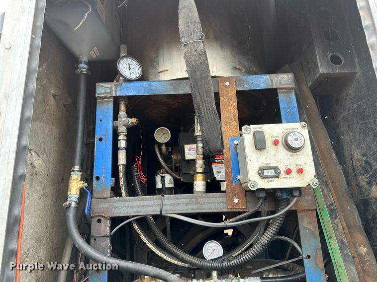 image for item DV0746 2011 Freightliner  Business class M2 hydrovac truck