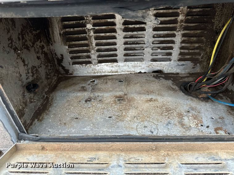 image for item DV0746 2011 Freightliner  Business class M2 hydrovac truck