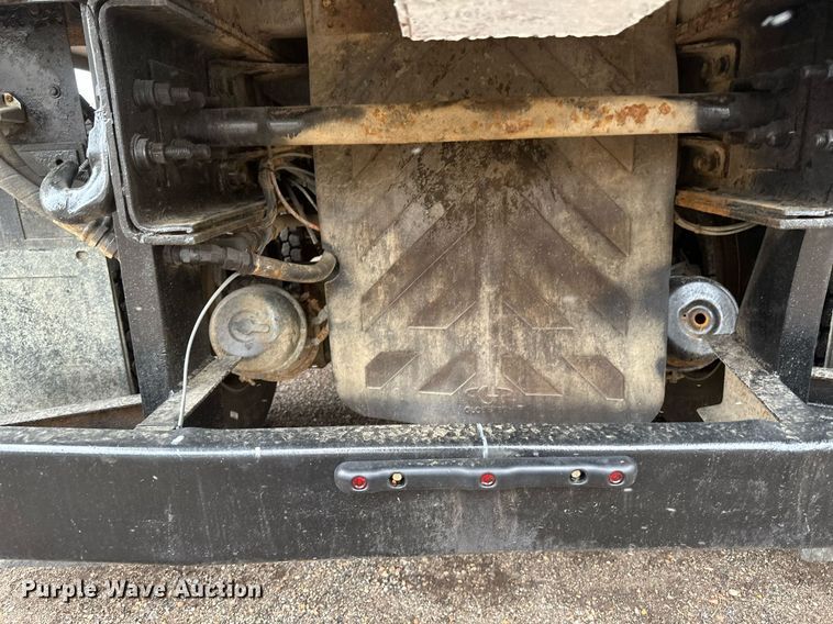 image for item DV0746 2011 Freightliner  Business class M2 hydrovac truck