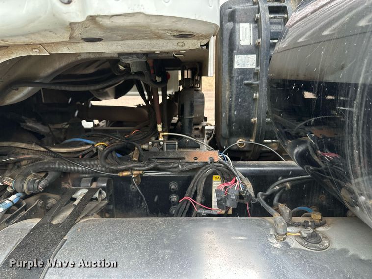 image for item DV0746 2011 Freightliner  Business class M2 hydrovac truck