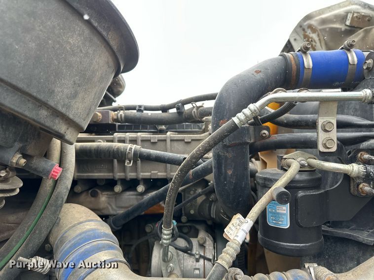 image for item DV0746 2011 Freightliner  Business class M2 hydrovac truck