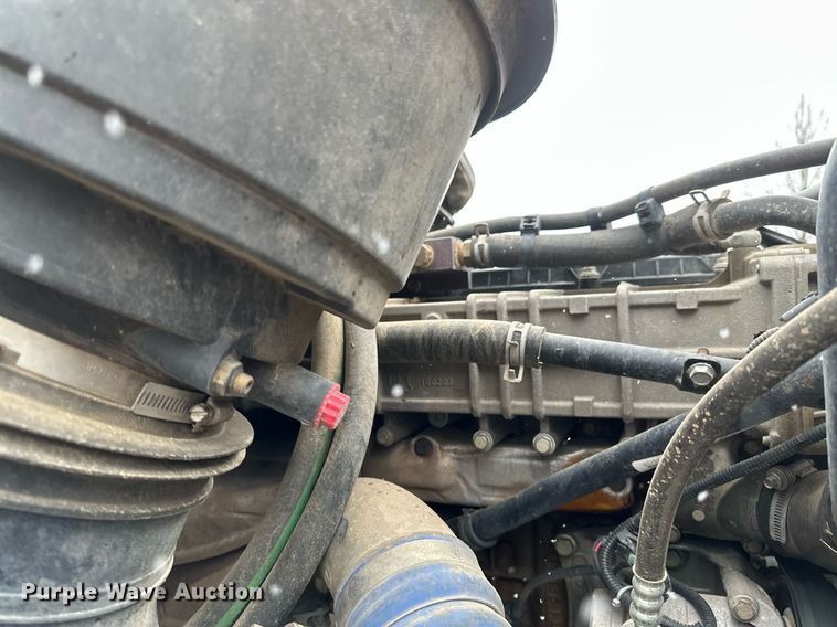 image for item DV0746 2011 Freightliner  Business class M2 hydrovac truck