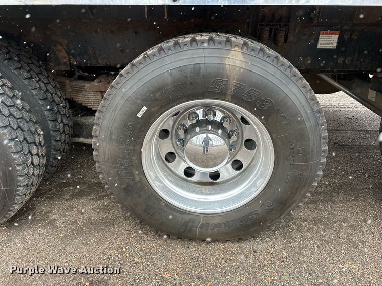 image for item DV0746 2011 Freightliner  Business class M2 hydrovac truck