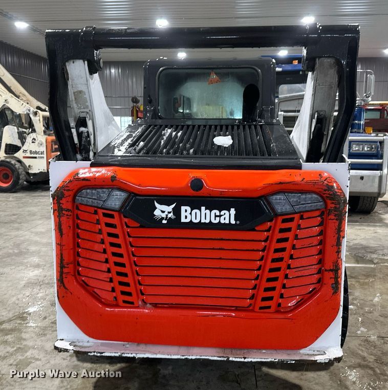 image for item DV0747 2022 Bobcat  S76 skid steer loader