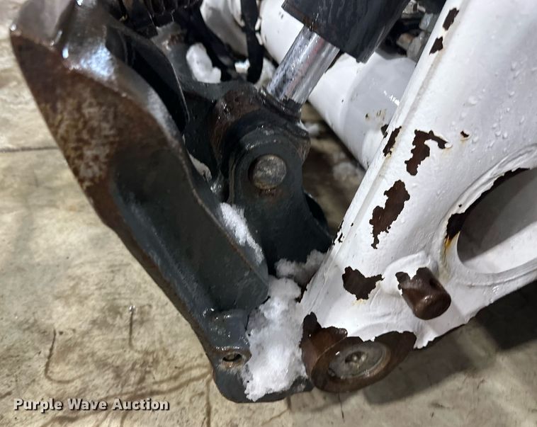 image for item DV0747 2022 Bobcat  S76 skid steer loader