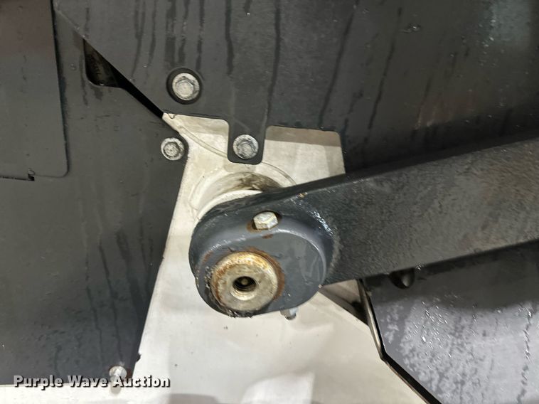 image for item DV0747 2022 Bobcat  S76 skid steer loader