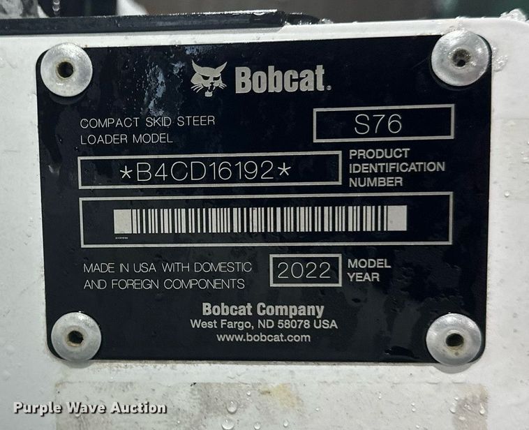 image for item DV0747 2022 Bobcat  S76 skid steer loader