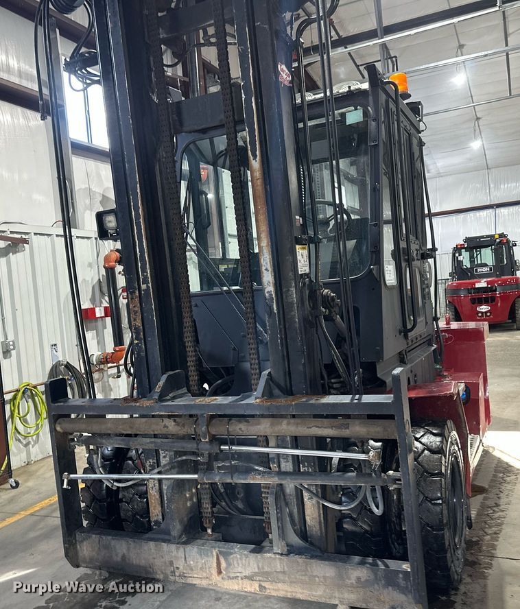 image for item DV0748 2017 Taylor X160 forklift