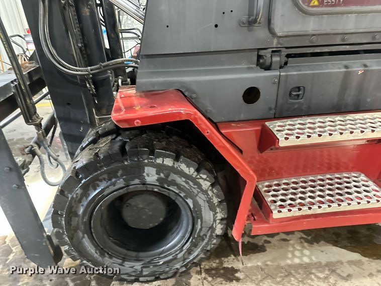 image for item DV0748 2017 Taylor X160 forklift