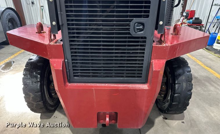 image for item DV0748 2017 Taylor X160 forklift
