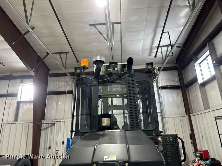 image for item DV0748 2017 Taylor X160 forklift