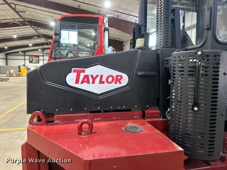 image for item DV0748 2017 Taylor X160 forklift
