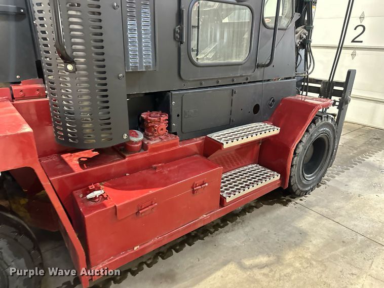 image for item DV0748 2017 Taylor X160 forklift