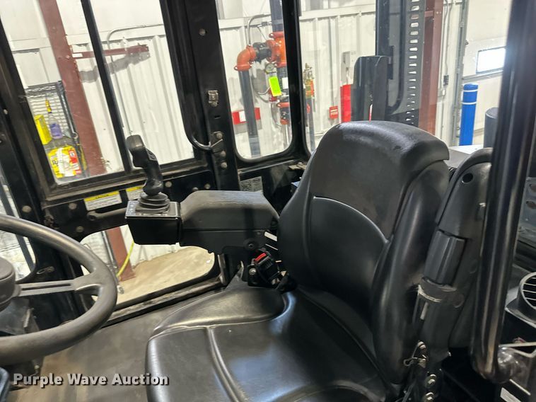image for item DV0748 2017 Taylor X160 forklift