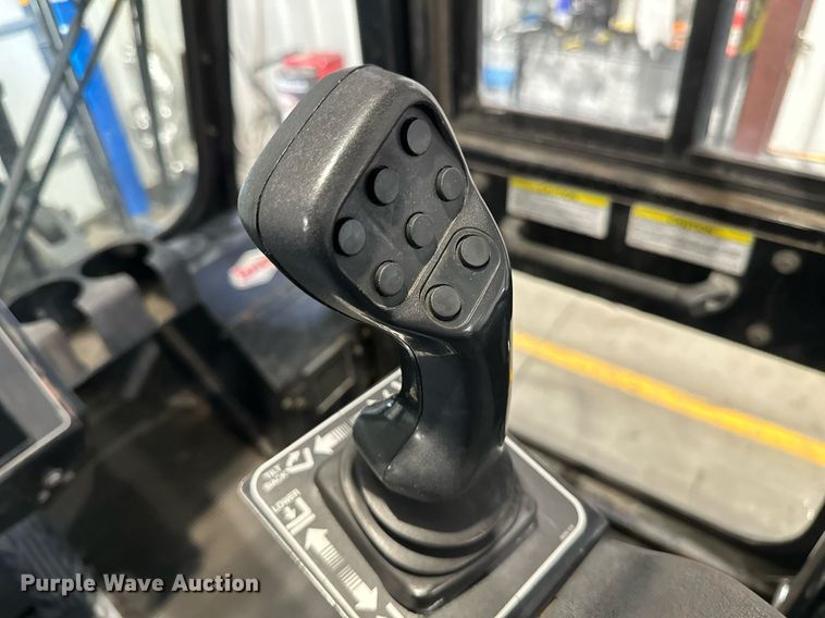 image for item DV0748 2017 Taylor X160 forklift