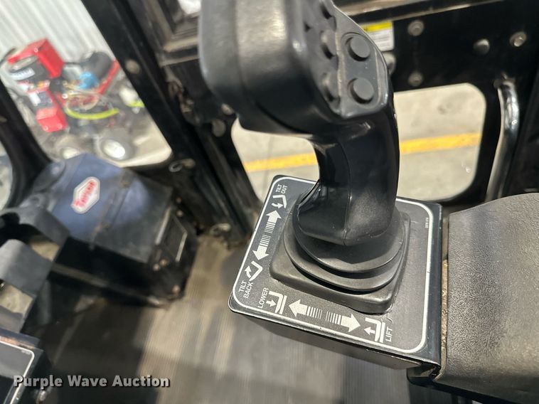 image for item DV0748 2017 Taylor X160 forklift
