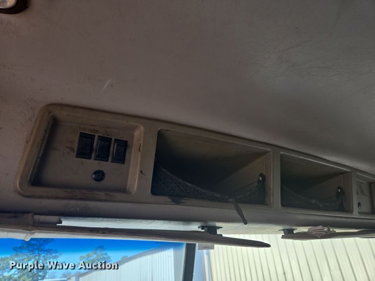 image for item DV1331 2001 Mack CX613 dump truck