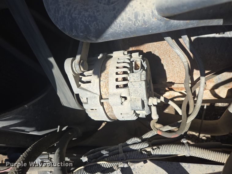 image for item DV1331 2001 Mack CX613 dump truck