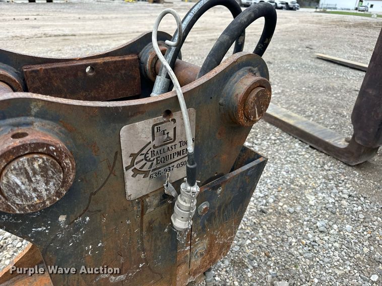 image for item DV1880 2014 Caterpillar 312EL RX excavator