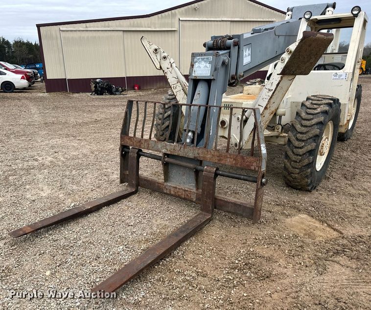 image for item DV1889 Terex SS1048 telehandler