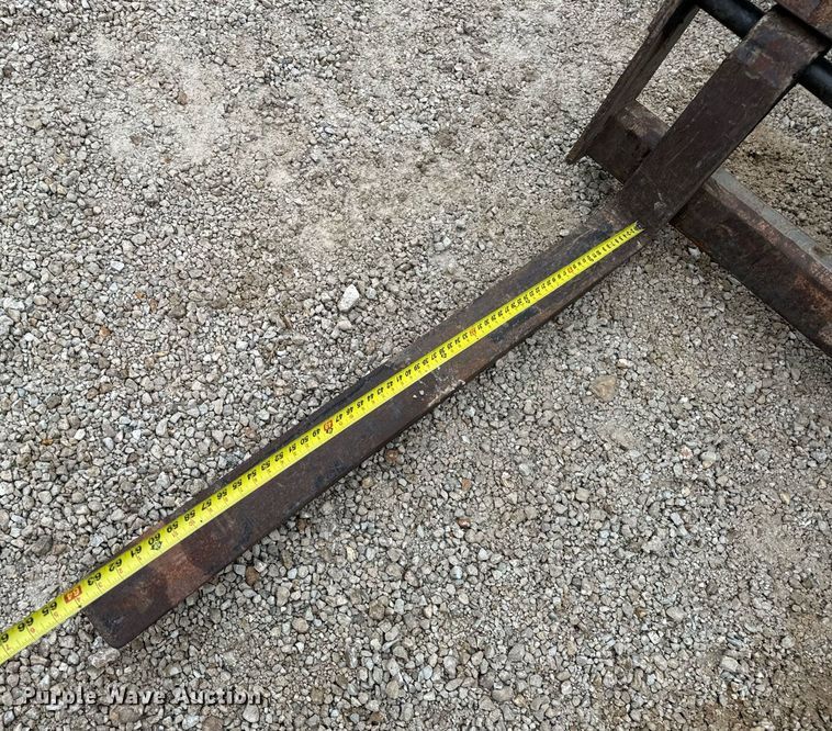 image for item DV1889 Terex SS1048 telehandler