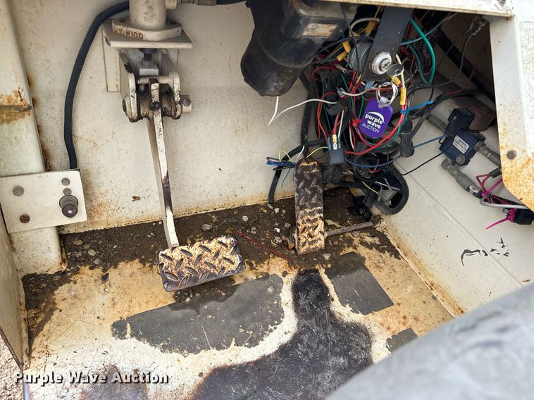 image for item DV1889 Terex SS1048 telehandler