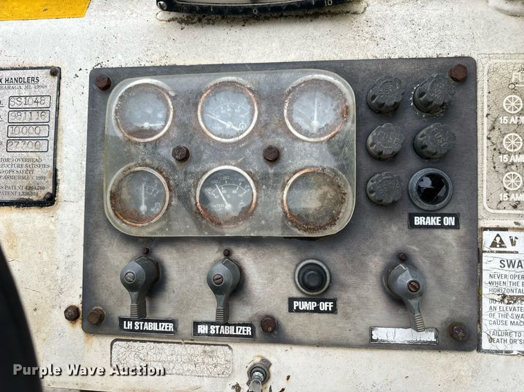 image for item DV1889 Terex SS1048 telehandler