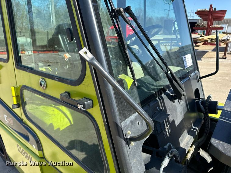 image for item DV1894 Clark C40D forklift