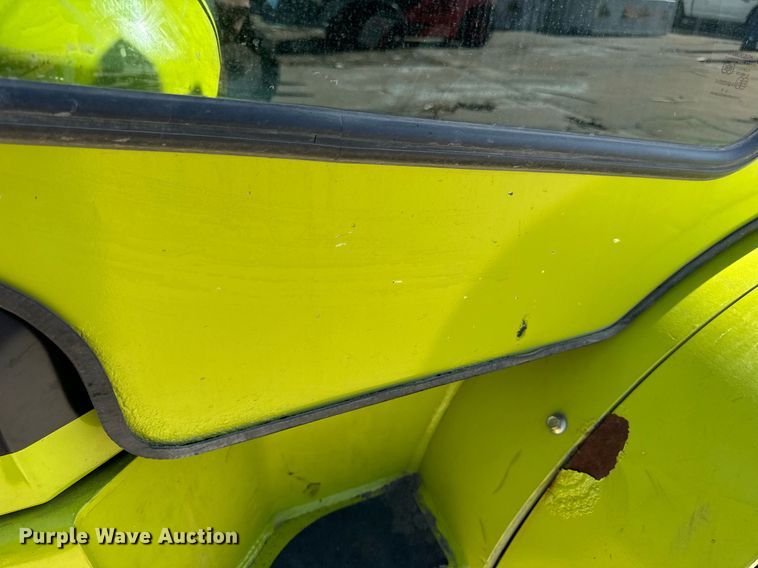 image for item DV1894 Clark C40D forklift