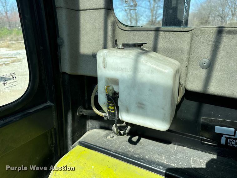 image for item DV1894 Clark C40D forklift