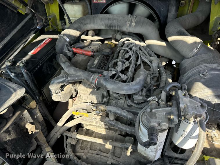 image for item DV1894 Clark C40D forklift