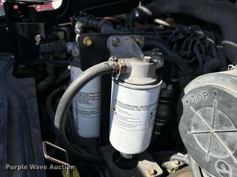 image for item DV1894 Clark C40D forklift