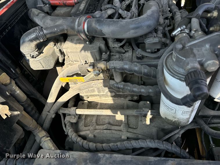 image for item DV1894 Clark C40D forklift