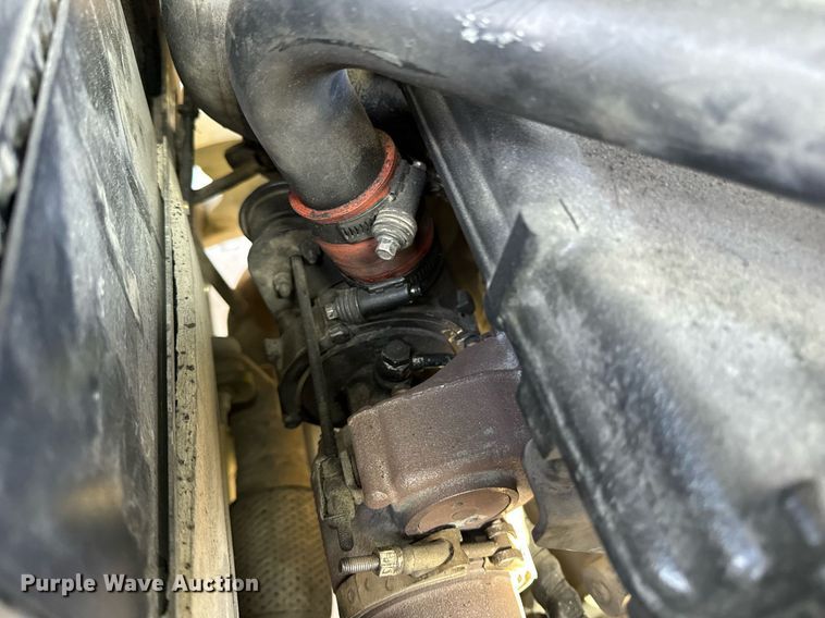 image for item DV1894 Clark C40D forklift