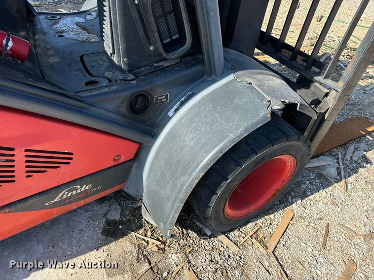 image for item DV1895 2016 Linde H40D EVO forklift