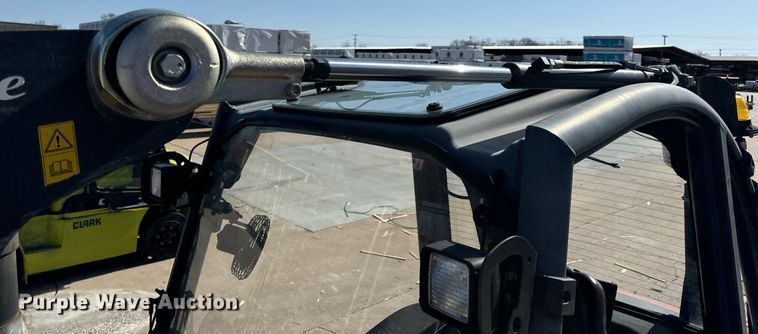 image for item DV1895 2016 Linde H40D EVO forklift