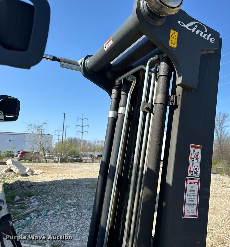 image for item DV1895 2016 Linde H40D EVO forklift