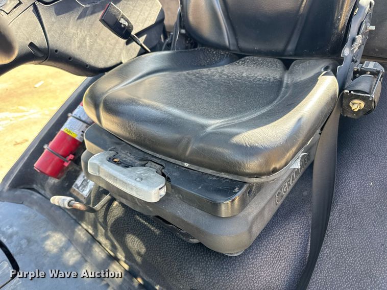 image for item DV1895 2016 Linde H40D EVO forklift