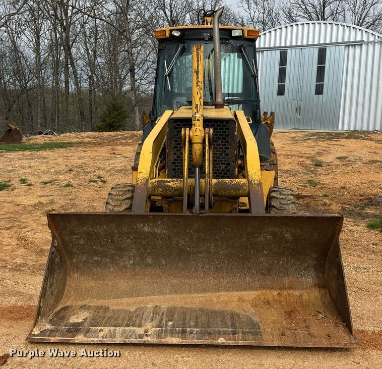 image for item DV1899 1997 John Deere 310E backhoe